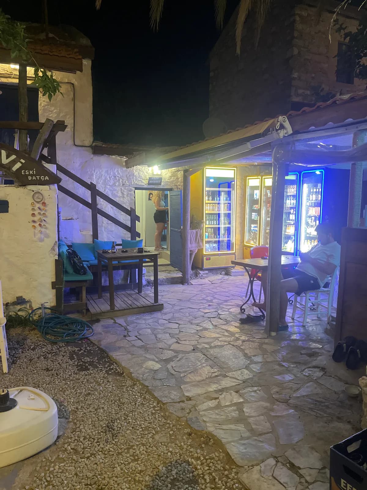 Arzu market